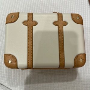 COPY - COPY - GLOBE-TROTTER Travel Bag